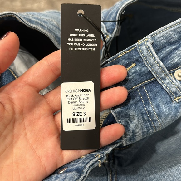NWT Stretchy Fashion Nova Jena Shorts - Picture 3 of 3